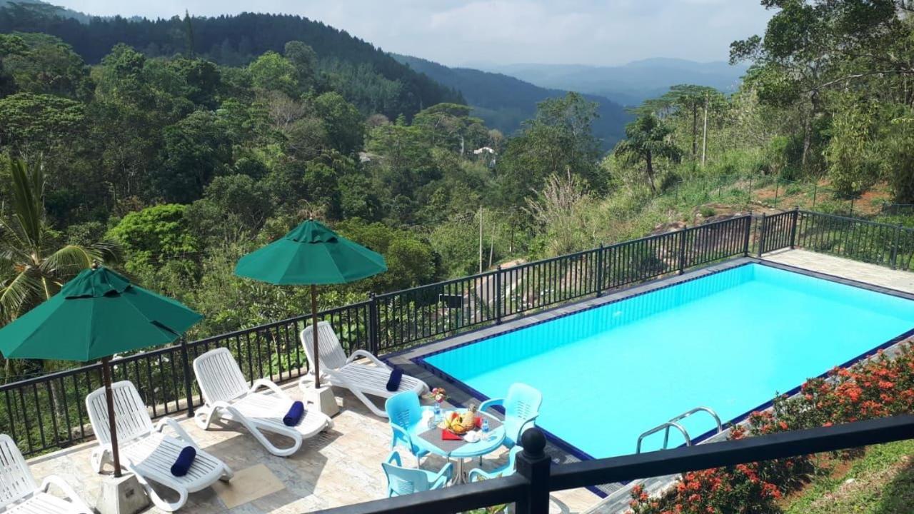 Bed and Breakfast The Grand Hills à Kandy Extérieur photo